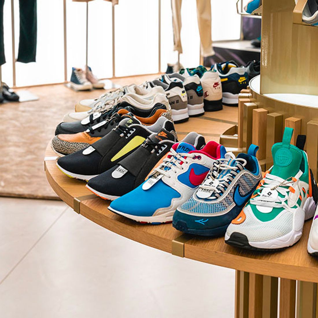 Jaar Leer kamp Sneaker Stores You Must Visit in Paris - Sneaker Freaker
