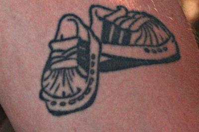 Stockvault Sneaker Tattoo104256 1