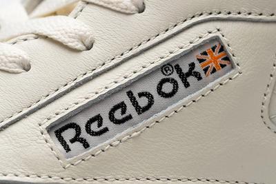size? Reebok Club C Branding