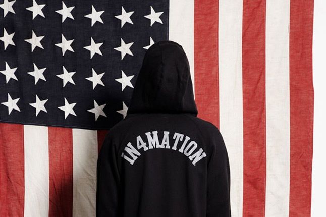 In4Mation 2009 Holiday Lookbook 14 1
