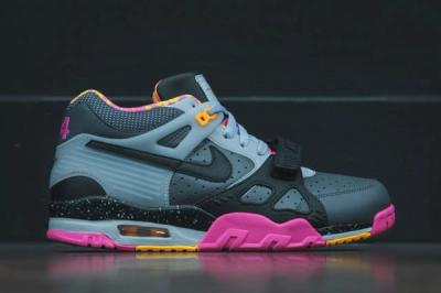 Nike Air Trainer Iii Bo Knows Sideview