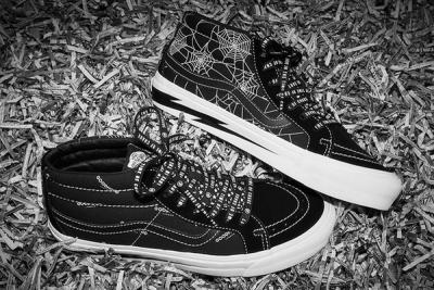 Goodhood Vans Sk8 Mid Love In The Time Of Chaos Release Date Pair