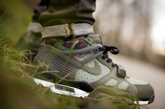 nike air trainer 3 camo