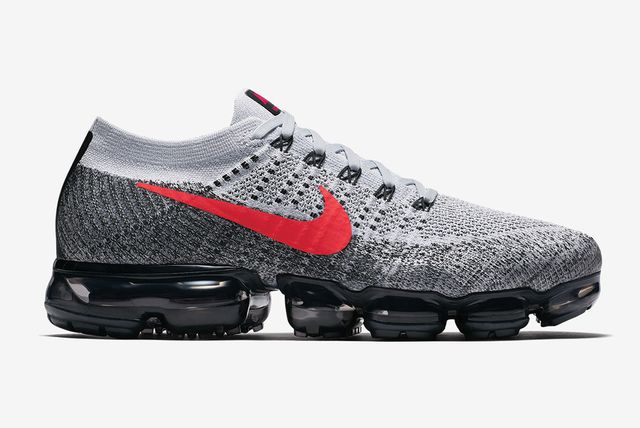 vapormax new year