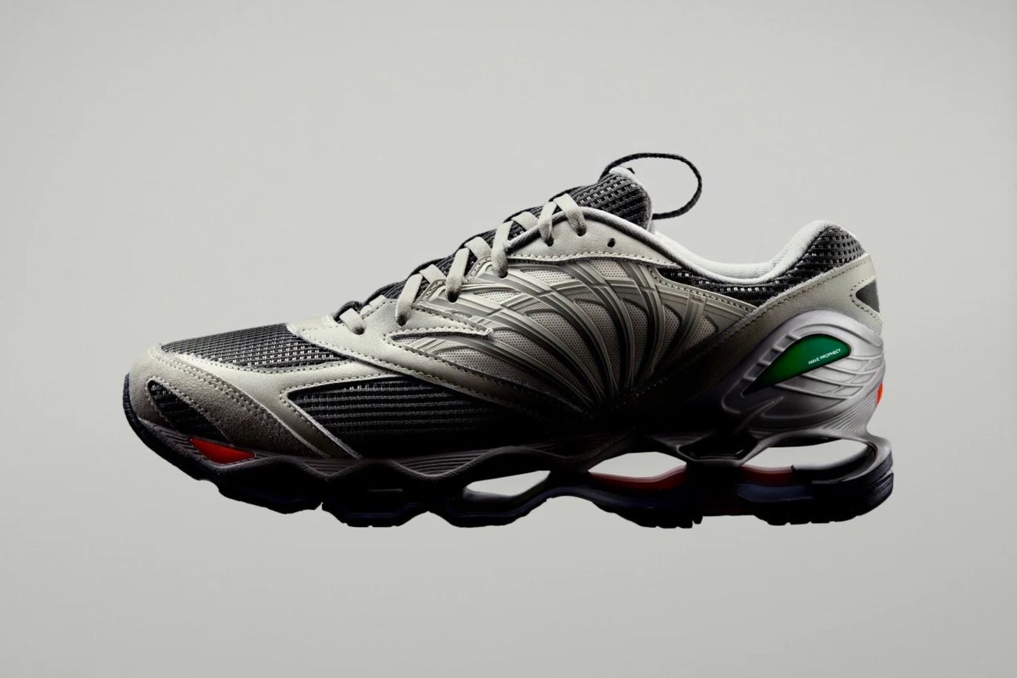 Graphpaper and Mizuno Celebrate With Another Wave Prophecy 8