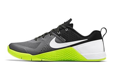 Nike Metcon 1 Dark Grey Volt 4