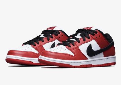 Nike Dunk Low Pro Chicago Angled