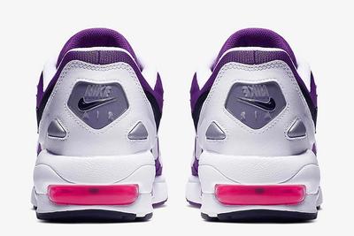Nike Air Max2 Light Purple Heel