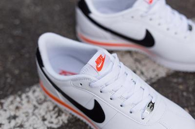 Nike Cortez Basic Leather White Wlack Orange Kopie 3