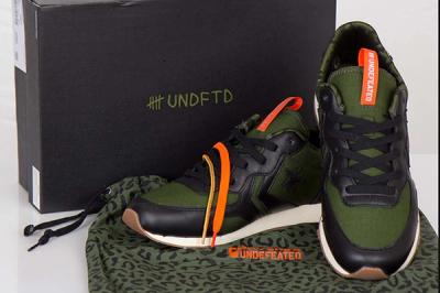 Undefeated Converse Auckland Racer Ox 8