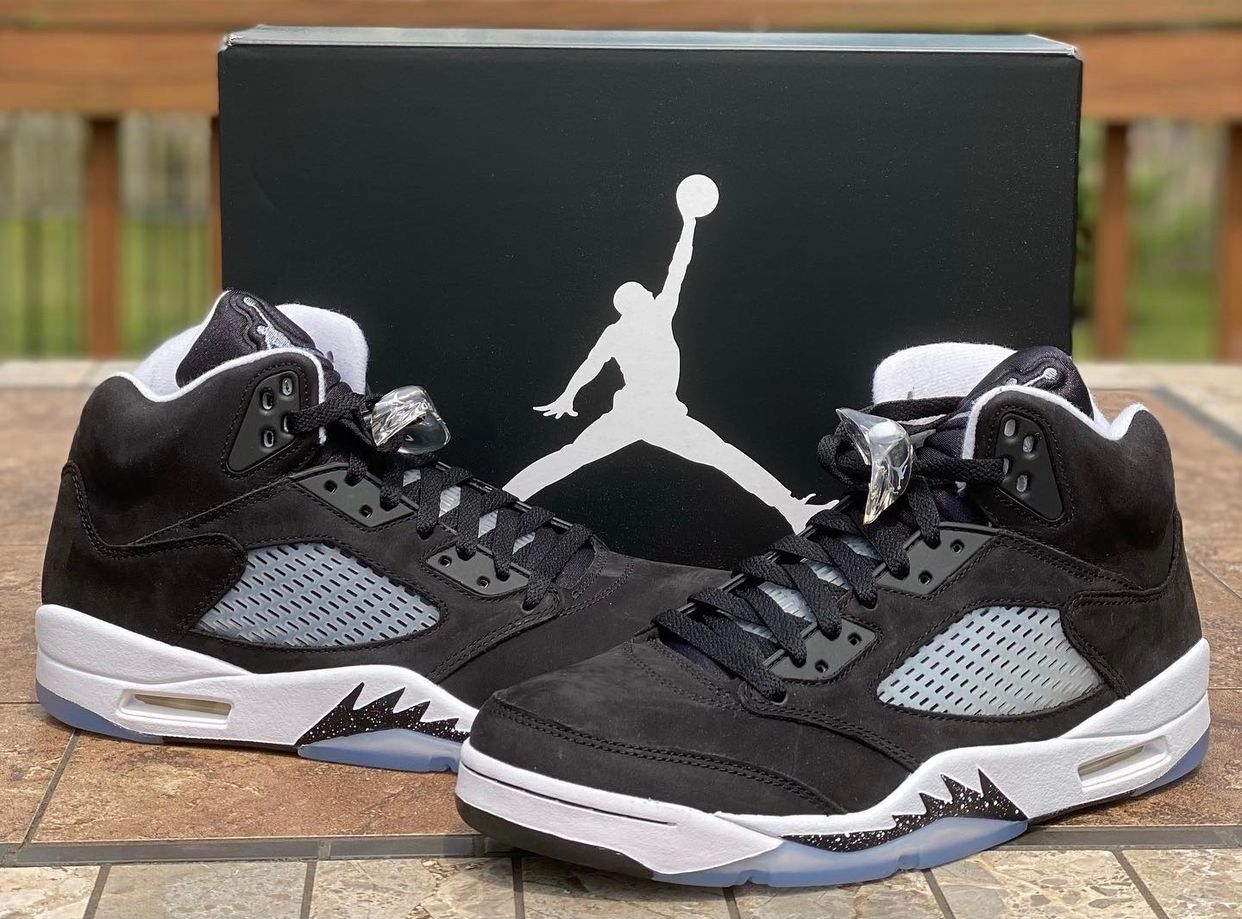 Air Jordan 5 - Sneaker Freaker