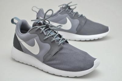 Roshe Run Gry Perspective