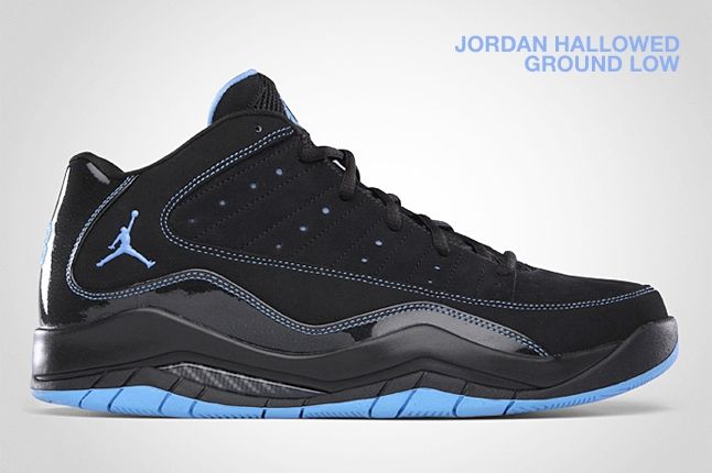 Jordan Hallowed Ground Low Black Blue 1