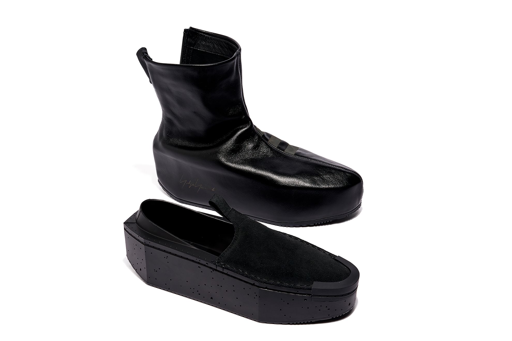 ★Adidas Y-3 KYASU Oversized Boots★ The adidas Y-3 Kyasu Overboot Has a Secret Mule Mode - Releases