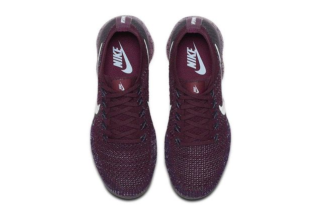 coloured vapormax