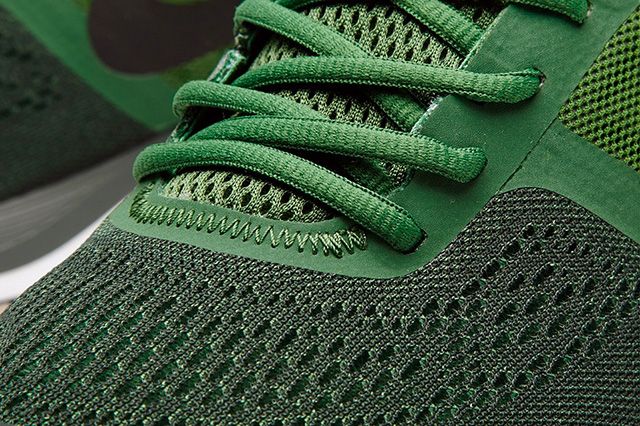 ナイキエアーPEGASUS30フォレストグリーン ナイキエアーPEGASUS30フォレストグリーン Nike Air Pegasus+ 30
