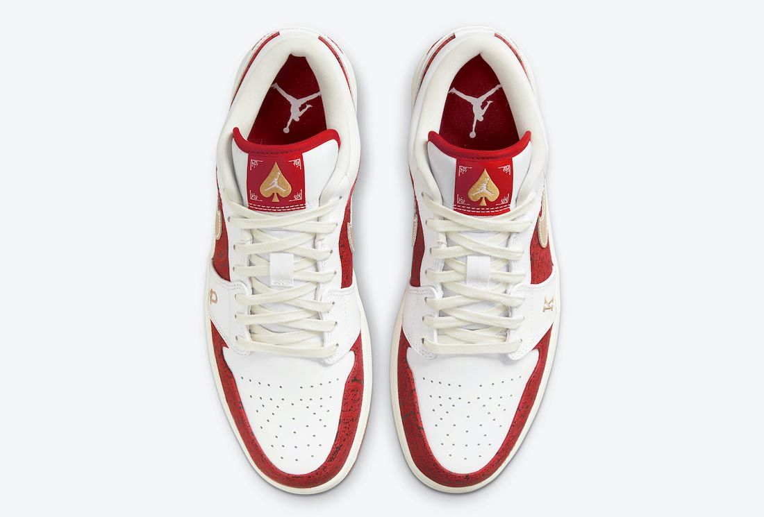 Air Jordan 1 Low ‘Spades’