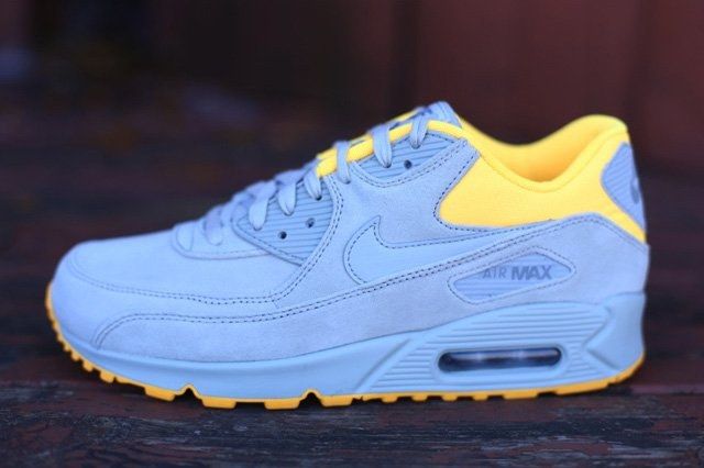 baby blue nike air max