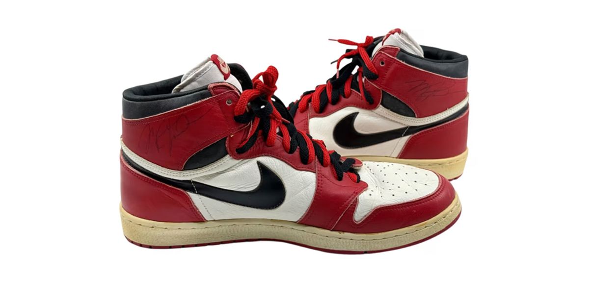 HENDER SCHEME 冗談 ジョーダン JORDAN1 OG 1985 HENDER SCHEME 冗談 ジョーダン JORDAN1 OG 1985