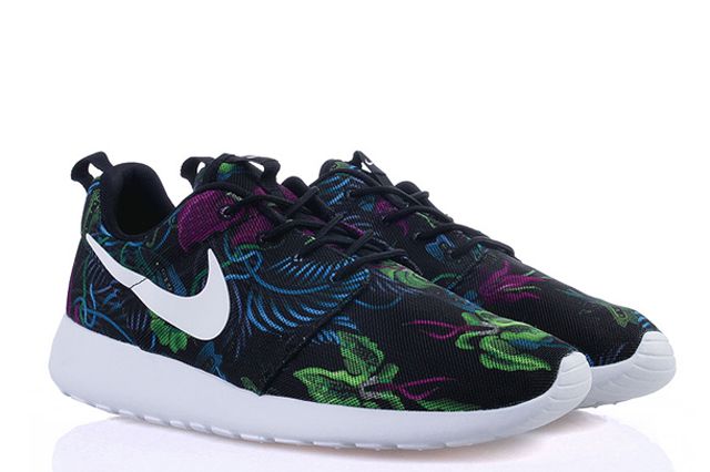 Nike Roshe Run Floral Spring 2015 01