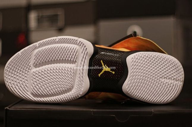 Jordan Xx8 Yellow Camo Outsole 1