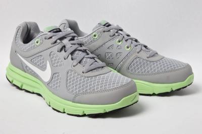 Nike Wmns Lunar Forever Grey Fair Grn 3 4 2