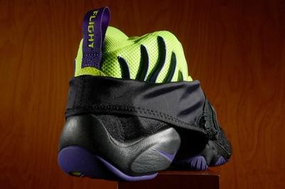 Nike Air Zoom Flight The Glove Lakers 3
