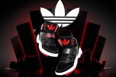 Adidas Originals Hackmore Black Red Pair 1