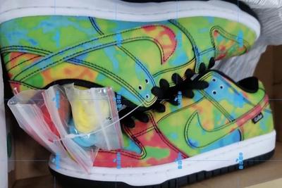 Nike SB Dunk Low “Thermography”