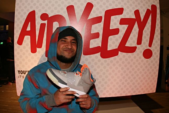 Nz Yeezy Launch 44
