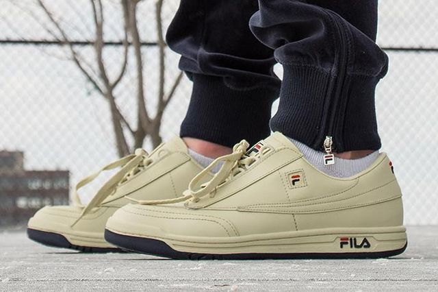 Fila hot sale cream classics