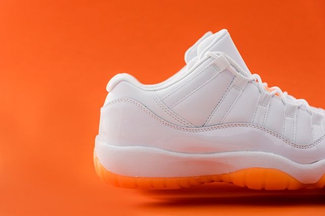 jordan 11 low citrus mens