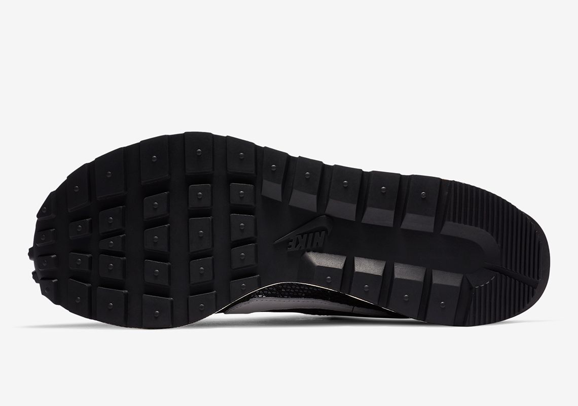 sacai x Nike VaporWaffle