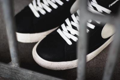 Nike Blazer Mid Premium Vintage Black White 5