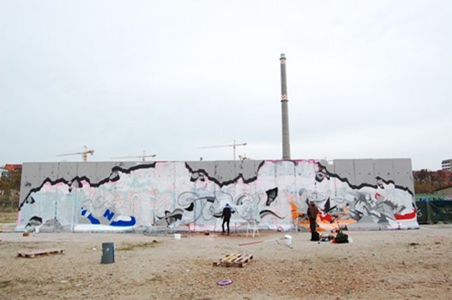 Overkill Berlin Wall 3 1