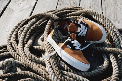 Dqm For Vans Wovens Collection Sk8 Hi Holiday 2012 Pairs 1