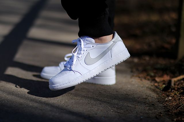 jordan 1 low white wolf grey on feet