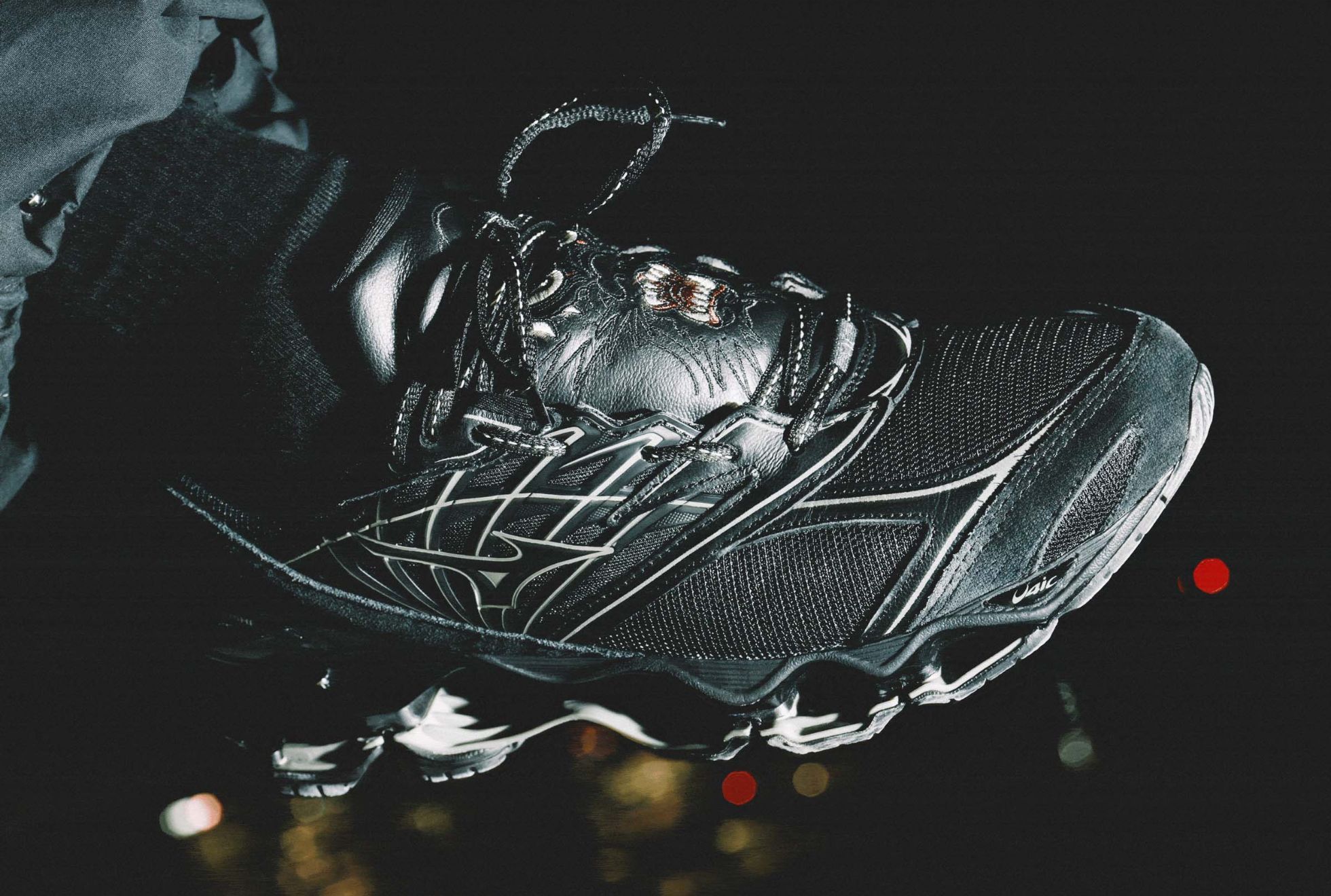 90's Maharishi mods Parker 忍者 Maharishi Go Ninja Mode on the Mizuno Wave Prophecy LS - Releases