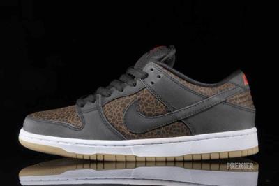 Dunk Low Premium Sideview