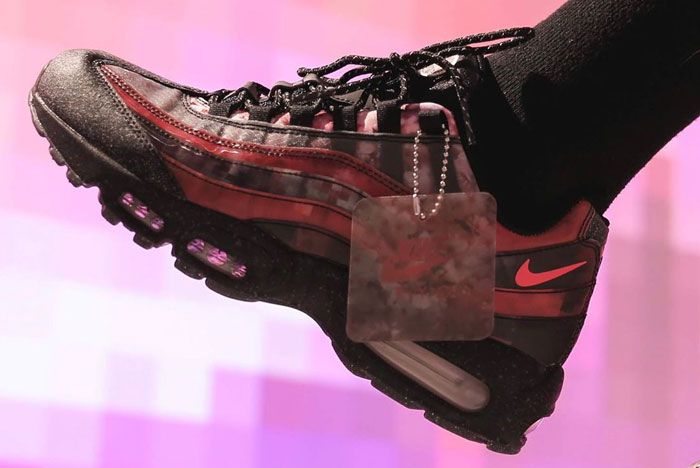 Nike Japan Celebrate Cherry Blossom Season with an Air Max 95!