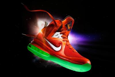 Nike LeBron 9 'Big Bang' 2022 Retro