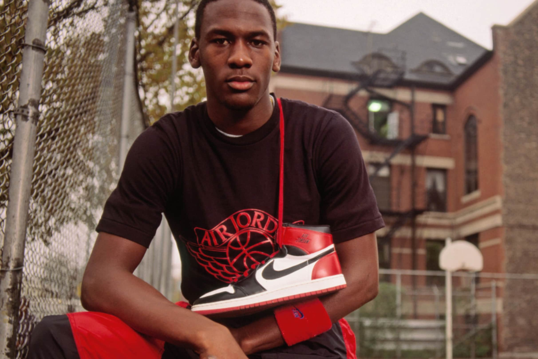 Những deal giày thể thao sinh lời nhất mọi thời đại (Phần 1) Hinh anh 3: Nhung deal giay the thao sinh loi nhat moi thoi dai (Phan 1)