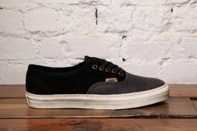 Dqm Vans Authentic Lx Suede Leather Pack Side 1