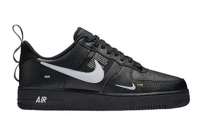 Nike Air Force 1 Black White Tag