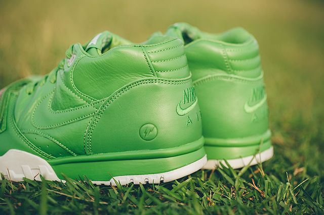 NIKE ホンデ弘大 限定ポスター Phillip Kimフィリップキムデザイン NIKE ホンデ弘大 限定ポスター Phillip Kimフィリップキム