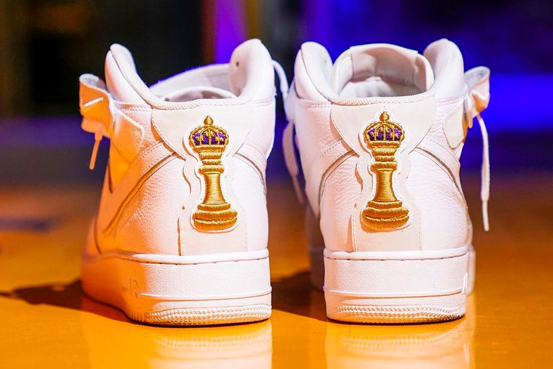 LeBron James Nike Air Force 1 Mid Kings of LA is a One of One