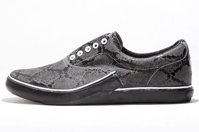 Twisted Foxtape Sneaker 2