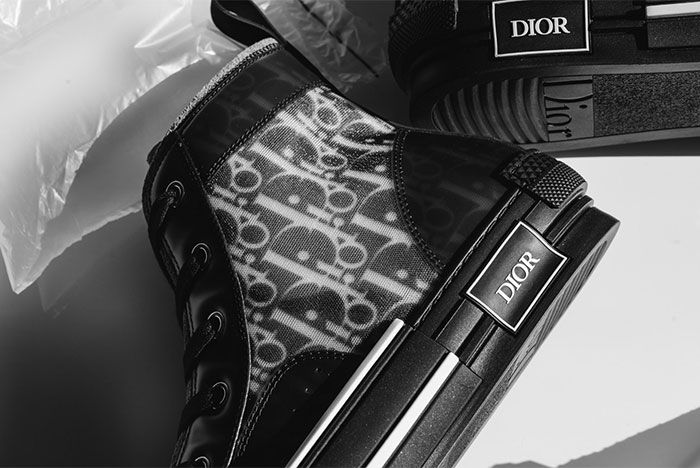 Dior B23 All Black Close Up Side Shot