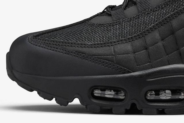 all black air max 95 boots