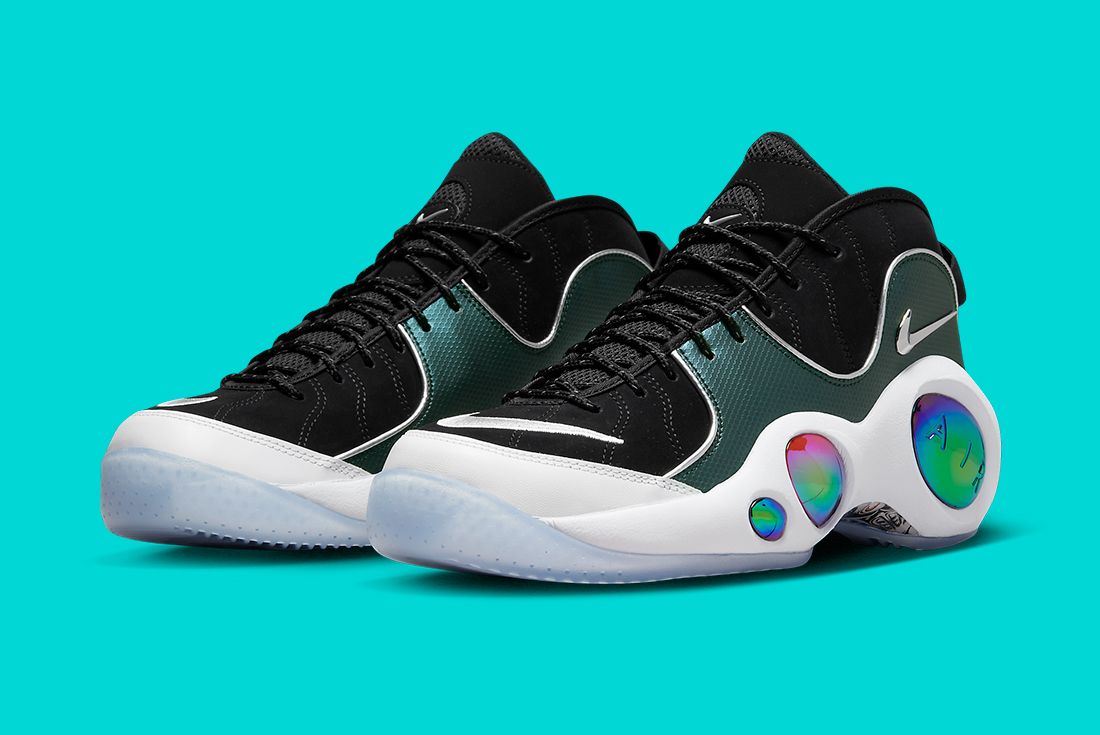 The Nike Air Zoom Flight 95 'Mighty Swooshers' Comes with a
